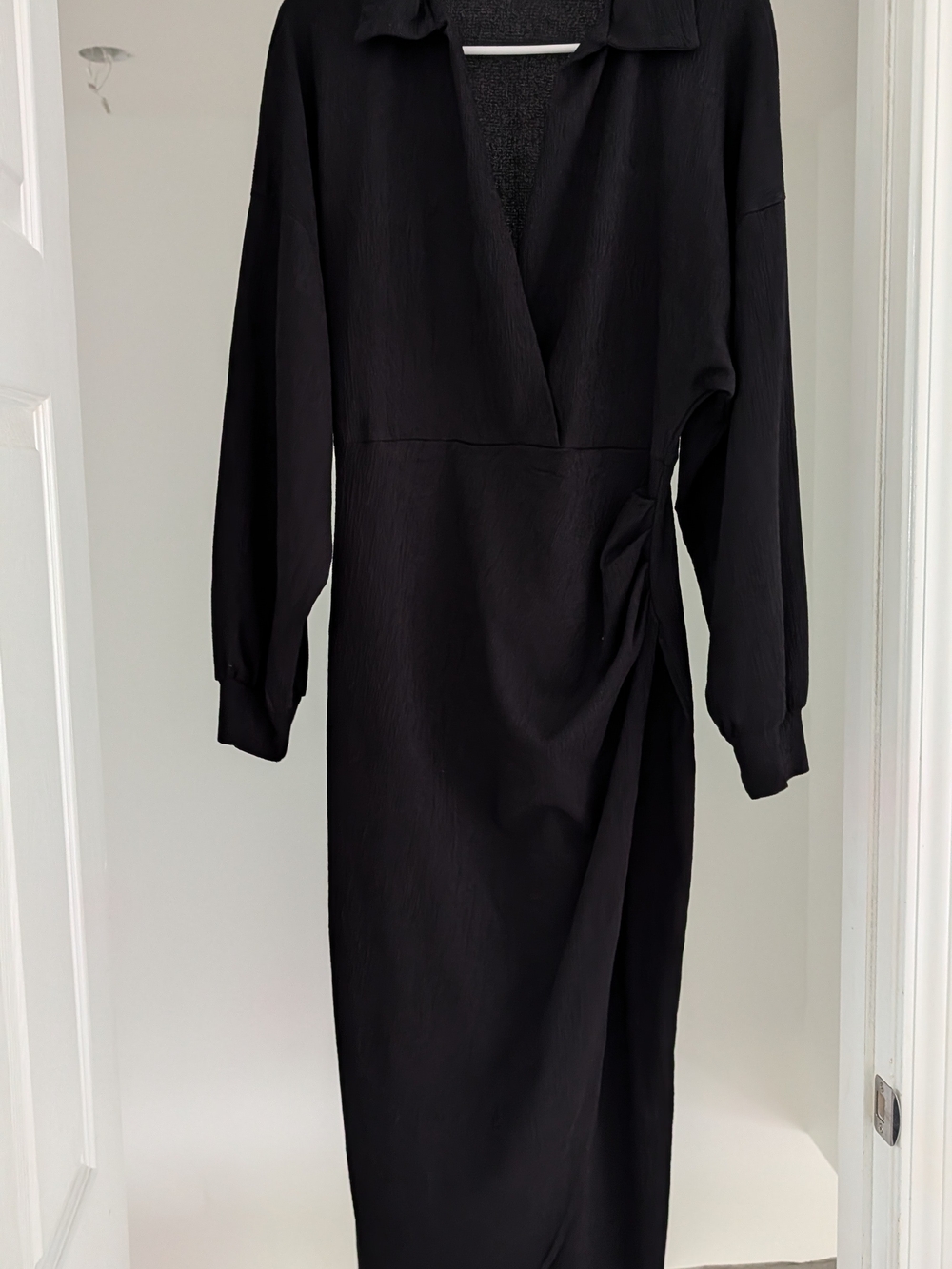 Elegant Black Wrap Midi Dress
